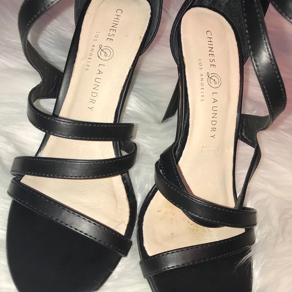 Chinese Laundry Black Heel - Picture 2 of 5